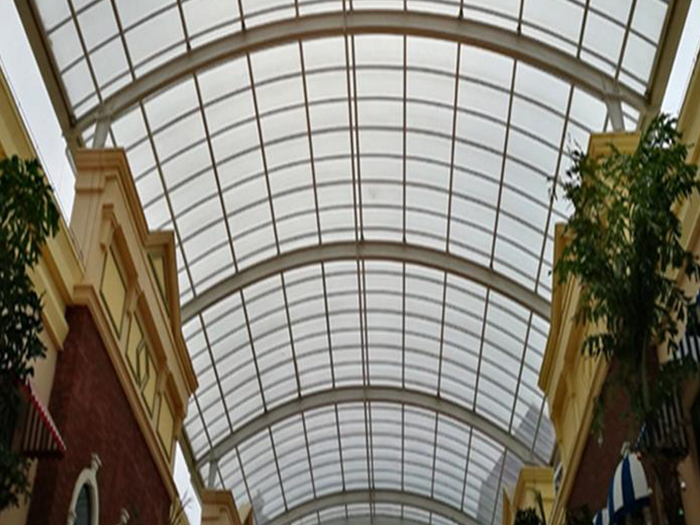 内江屋面网架顶棚吊装方案